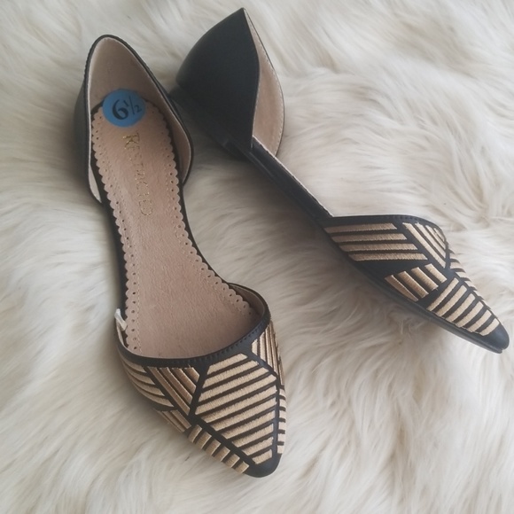 Restricted Shoes - Restricted pointed toe embroidered black flats 6.5